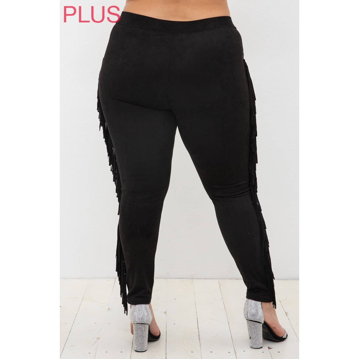 CURVY SUEDE FRINGED PANTS